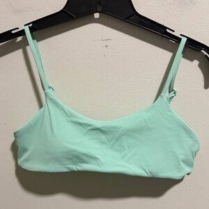 Flying Point swim top